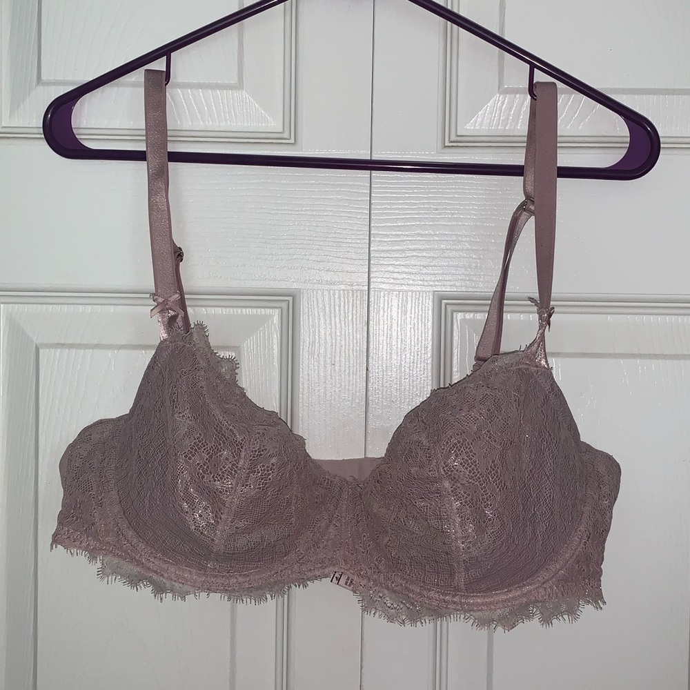 GUC Victoria’s Secret bra
